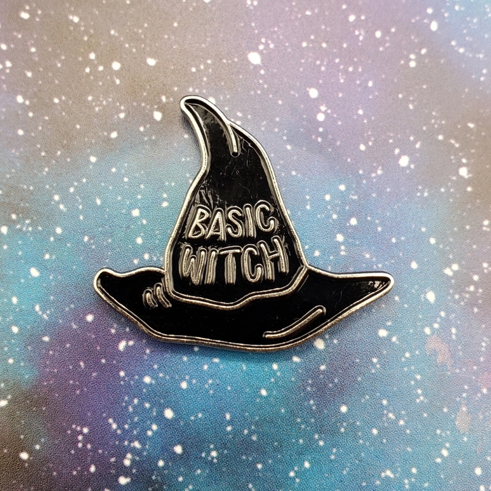 Silver Basic Witch Hat Enamel Pin